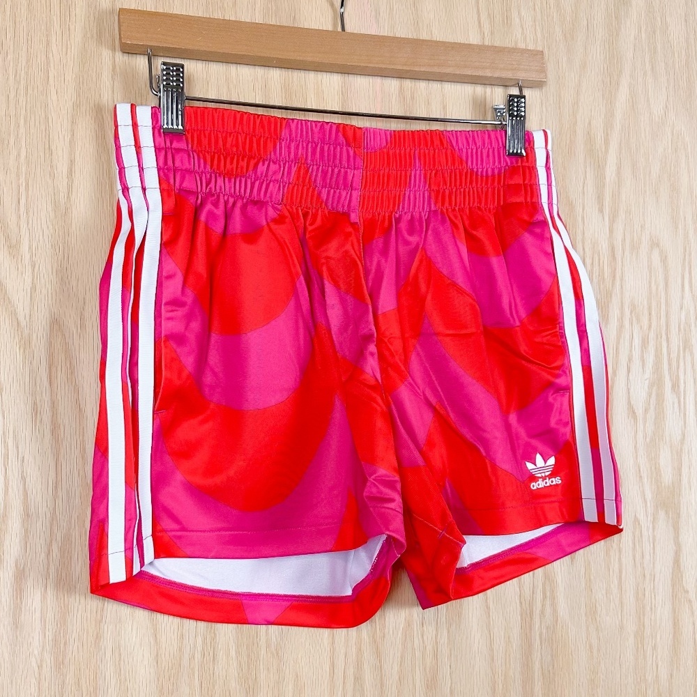 Adidas x Marimekko Shorts - Picture 7 of 12